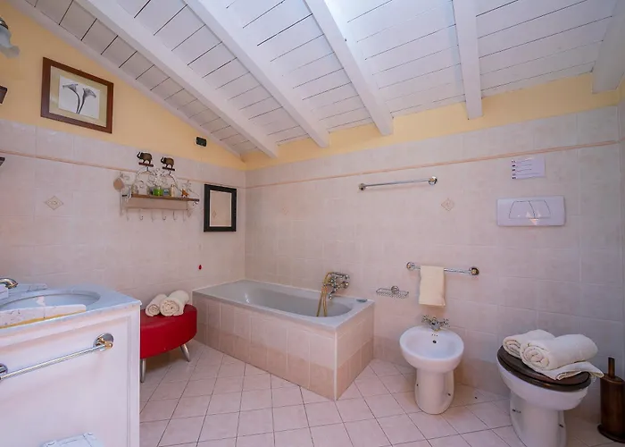 La Dolce - Happy * Leggiuno