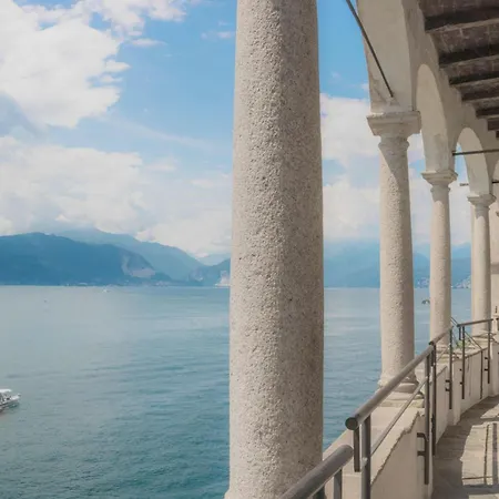 Villa La Dolce Vita: Lake Maggiore 3Br, Fenced Garden, Parking Near Beaches - Happy Rentals Leggiuno