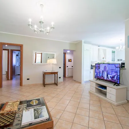 Villa La Dolce - Happy Leggiuno